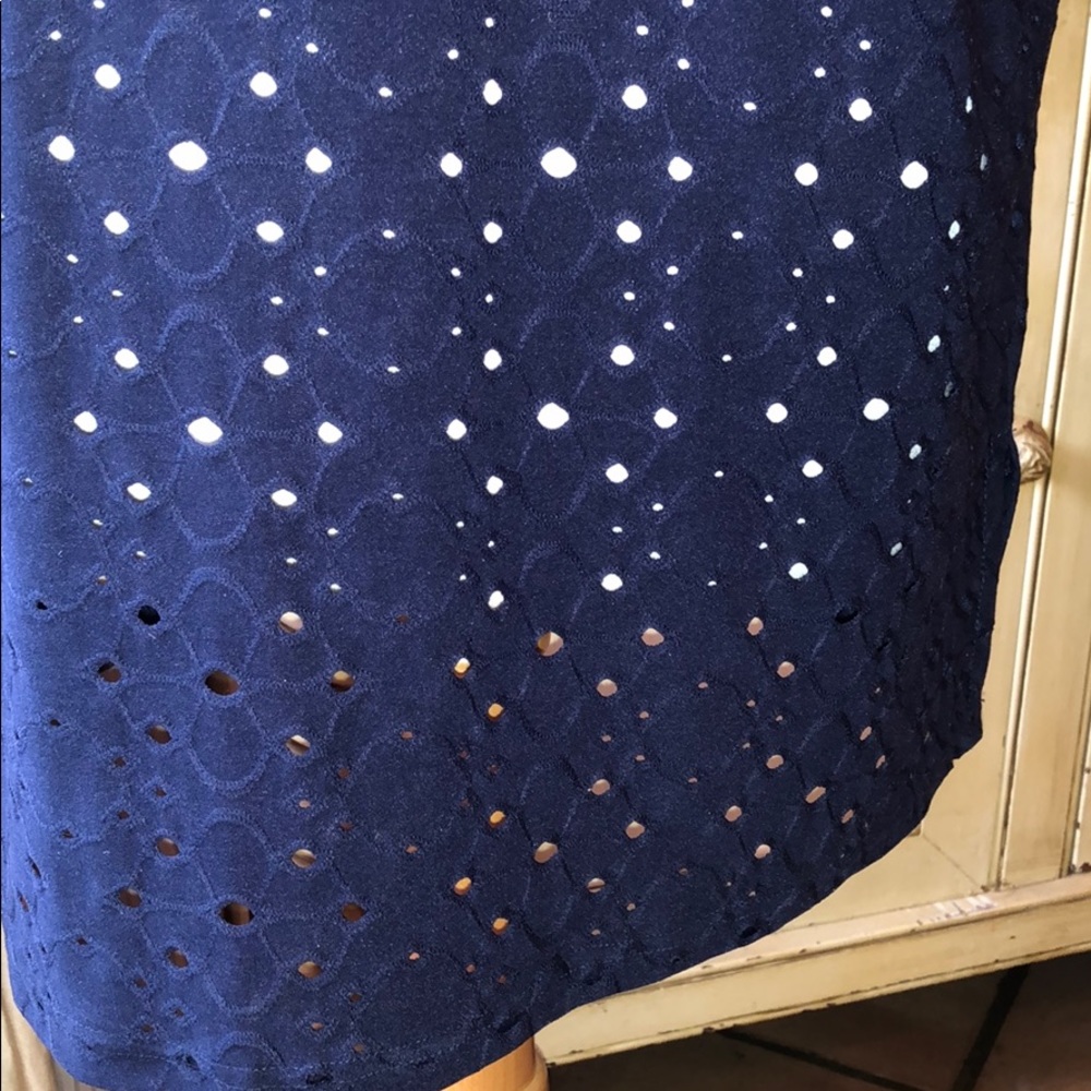 Dress - Picture 3 of 7